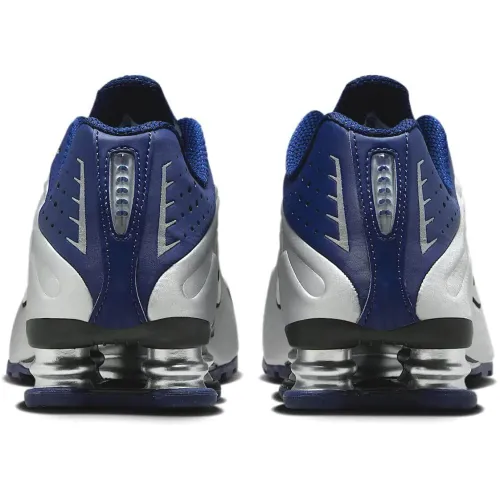 Nike Shox R4