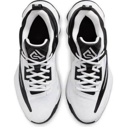 Nike Giannis Immortality 3