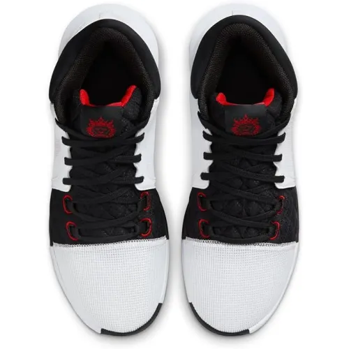 Nike LeBron Witness 8