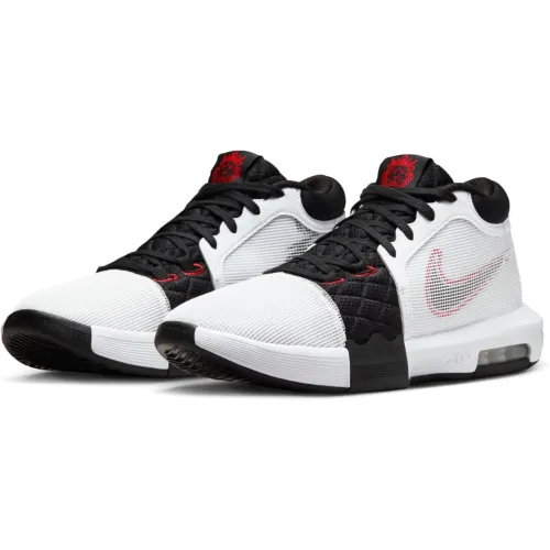 Nike LeBron Witness 8