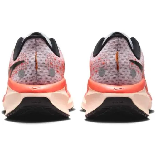 Nike Air Zoom Vomero 17