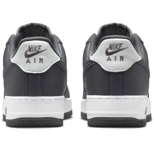 Nike Air Force 1 '07