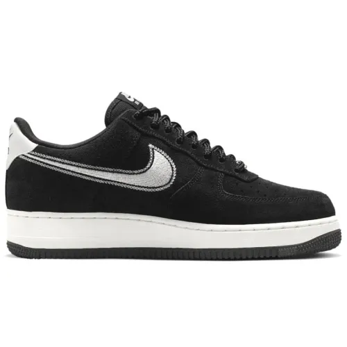 Nike Air Force 1 '07 LV8