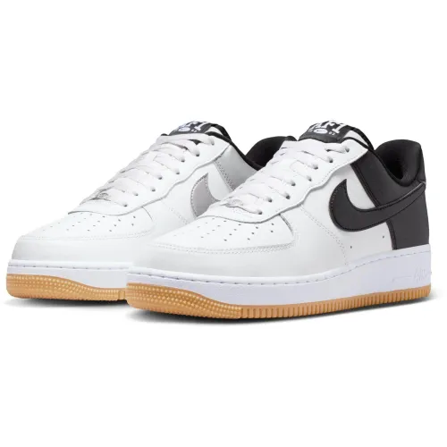 Nike Air Force 1 '07 LV8
