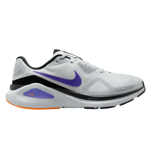 Nike Structure 26
