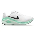 Nike Structure 26